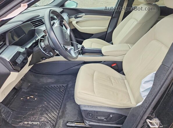 WA14ABGE4RB019884 2024 AUDI Q8 Black Սալոնի դիմացի տեսք