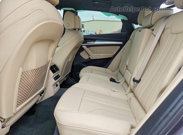 WA15AAFY4S2045966 2025 AUDI Q5 Black Вид задніх сидінь