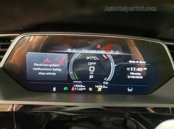 WA15AAGE4RB028759 2024 AUDI Q8 White 