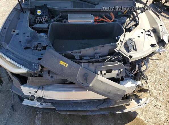 WA15AAGE6RB034840 2024 AUDI Q8 Gray Engine compartment view