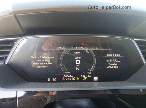 WA15AAGE7RB024639 2024 AUDI Q8 Black Вид щитка приладів