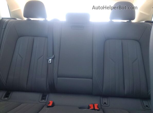 WA15AAGE7RB024639 2024 AUDI Q8 Black Вид задніх сидінь