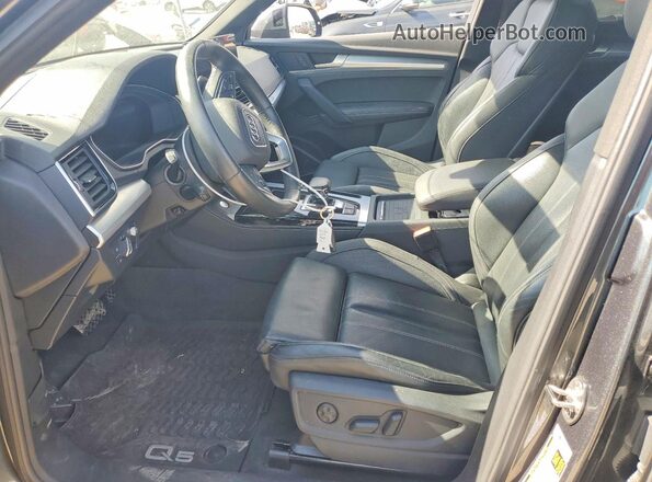 WA16AAFY7P2069870 2023 AUDI Q5 Gray Widok deski rozdzielczej