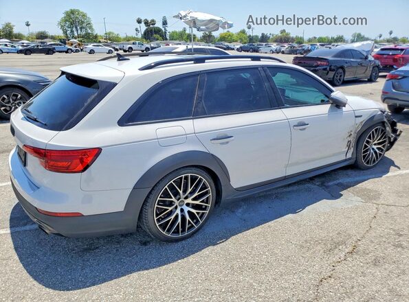 WA18NAF49HA037228 2017 AUDI A4 White Rear right