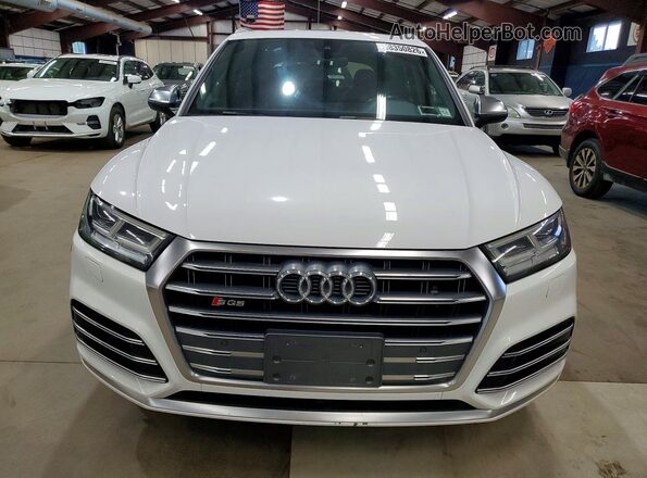 WA1A4AFY2J2213964 2018 AUDI SQ5 White 