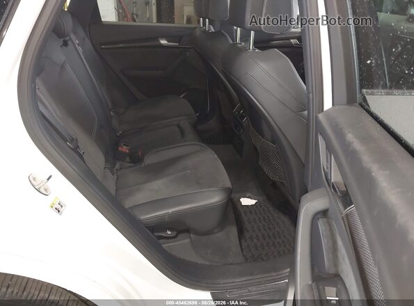 WA1A4AFY9J2212505 2018 AUDI SQ5 White VIN კოდის სტიკერის ხედი