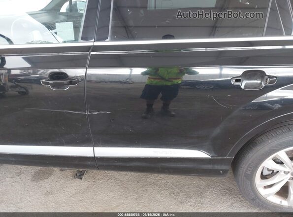 WA1AAAF71JD049644 2018 AUDI Q7 Black Vista interior trasera