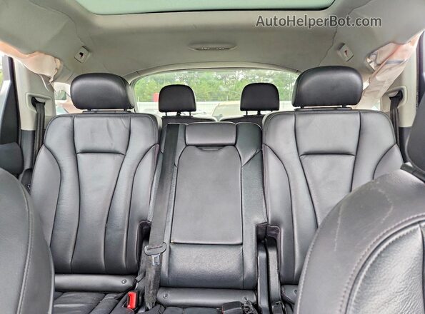 WA1AAAF73HD037134 2017 AUDI Q7 Black 