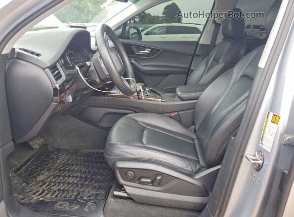 WA1AAAF79JD007870 2018 AUDI Q7 Silver 