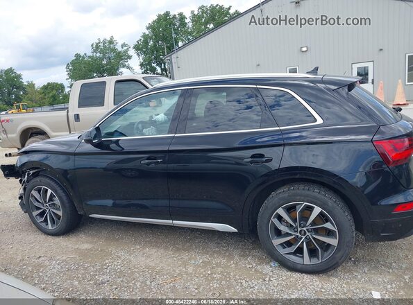 WA1AAAFY0M2090338 2021 AUDI Q5 Black 
