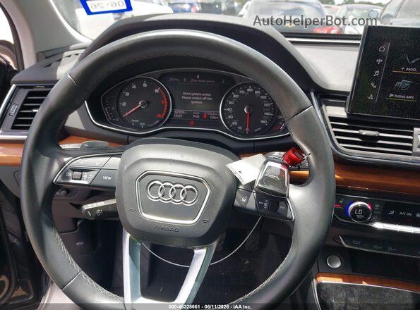 WA1AAAFY1M2062855 2021 AUDI Q5 Gray Vista del salpicadero