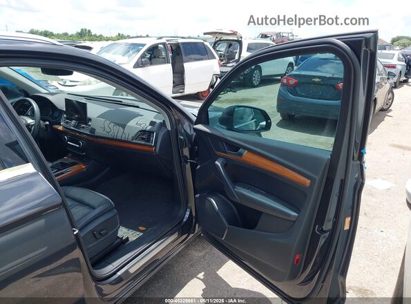 WA1AAAFY1M2062855 2021 AUDI Q5 Gray Vista interior delantera