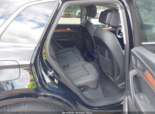 WA1AAAFY3M2002530 2021 AUDI Q5 Black Widok naklejki z numerem VIN