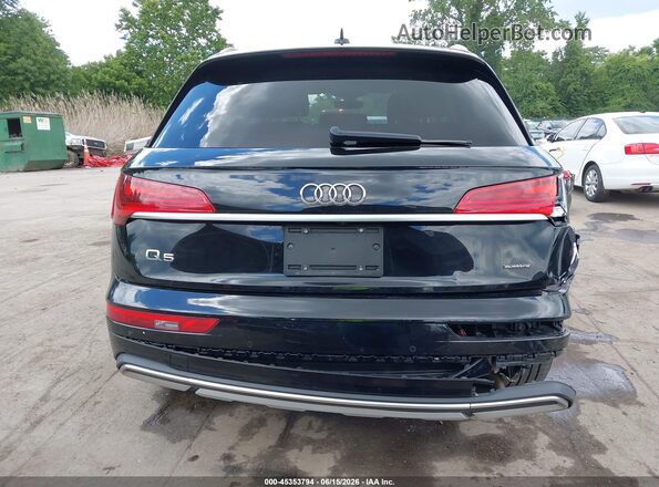 WA1AAAFY3M2002530 2021 AUDI Q5 Black 