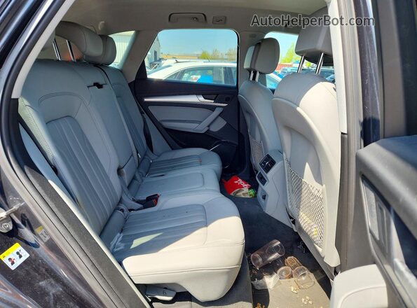 WA1AAAFY4P2043592 2023 AUDI Q5 Gray Rear interior view