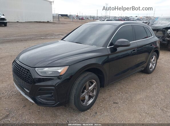 WA1AAAFY5M2086253 2021 AUDI Q5 Black Przód lewy