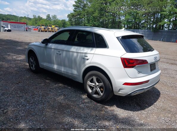 WA1AAAFY5M2088603 2021 AUDI Q5 White Trasero izquierdo
