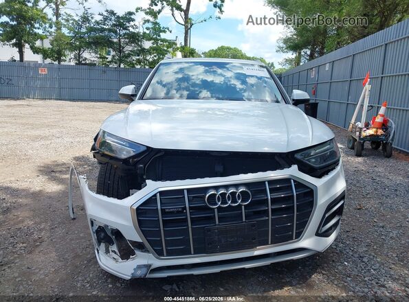 WA1AAAFY5M2088603 2021 AUDI Q5 White Vista del cuadro de instrumentos