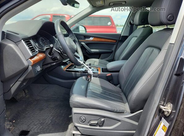 WA1AAAFY6M2052094 2021 AUDI Q5 Gray 