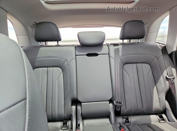 WA1AAAFY6M2052094 2021 AUDI Q5 Gray 