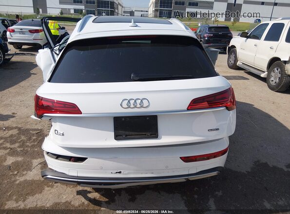 WA1AAAFY8M2037712 2021 AUDI Q5 White 