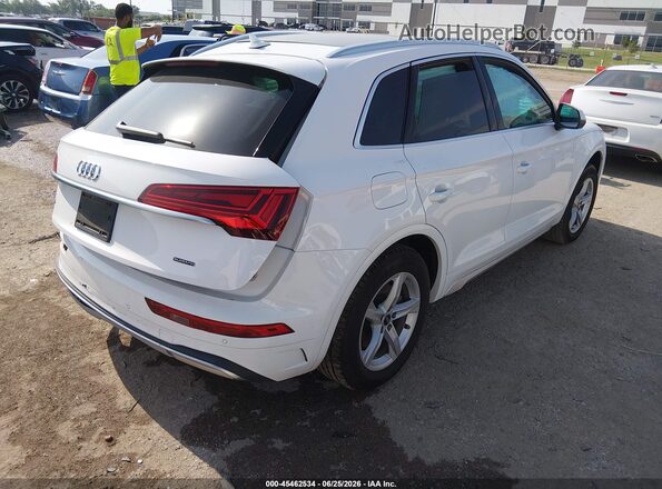 WA1AAAFY8M2037712 2021 AUDI Q5 White Задня права чверть