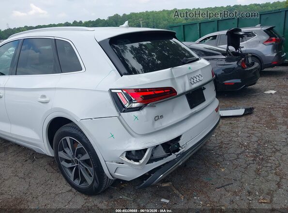WA1AAAFY9M2042093 2021 AUDI Q5 White 