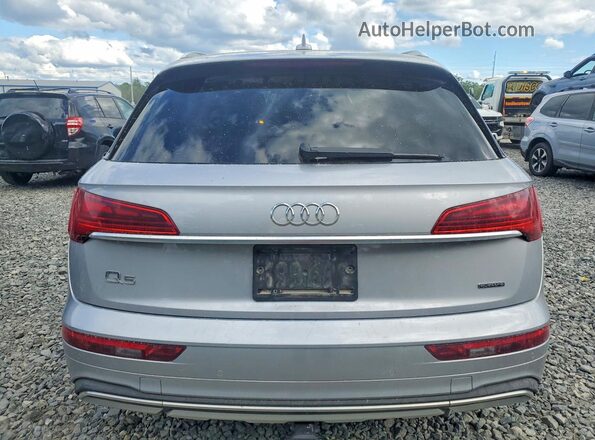 WA1AAAFY9M2112174 2021 AUDI Q5 Silver 