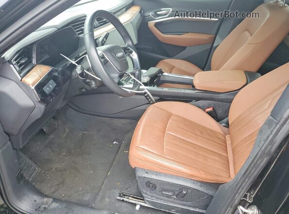 WA1AAAGE1NB005612 2022 AUDI E-TRON Black 