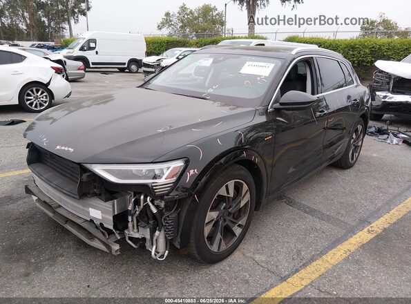 WA1AAAGE3NB020211 2022 AUDI E-TRON Black Передня ліва чверть
