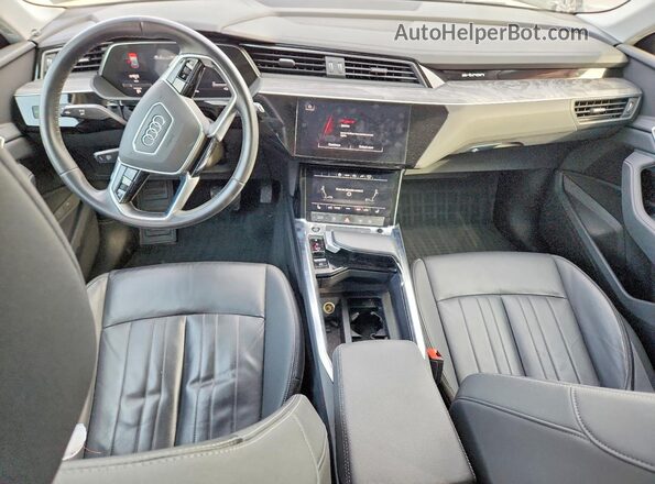 WA1AAAGE9MB011267 2021 AUDI E-TRON Black Вид панелі приладів