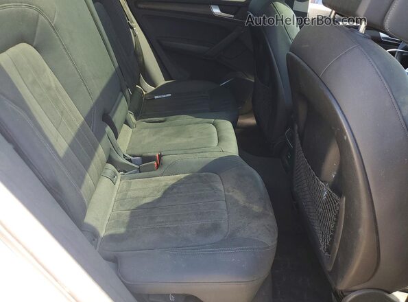 WA1ABAFY1P2143159 2023 AUDI Q5 White Հետևի նստատեղերի տեսք