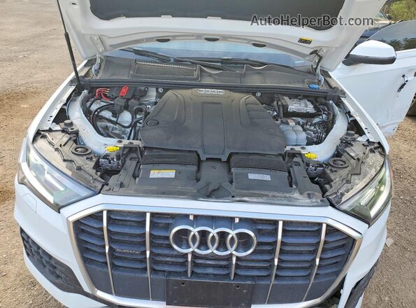 WA1ACBF71PD014028 2023 AUDI Q7 White Vista del compartimento del motor