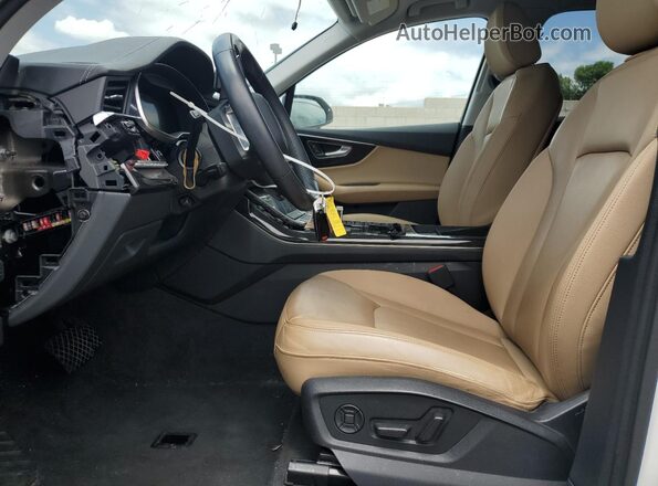 WA1ACBF75PD005199 2023 AUDI Q7 White 
