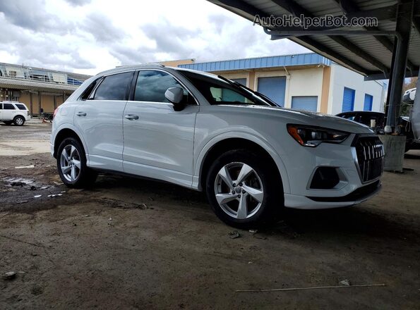 WA1AECF32K1078991 2019 AUDI Q3 White 