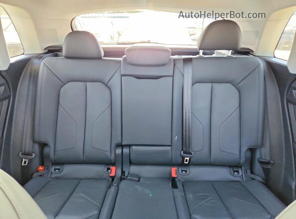 WA1AECF33L1012919 2020 AUDI Q3 Black 
