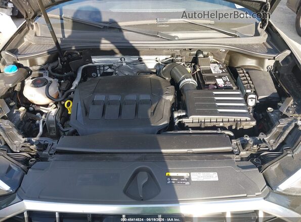 WA1AECF34L1023606 2020 AUDI Q3 Черный Вид сзади