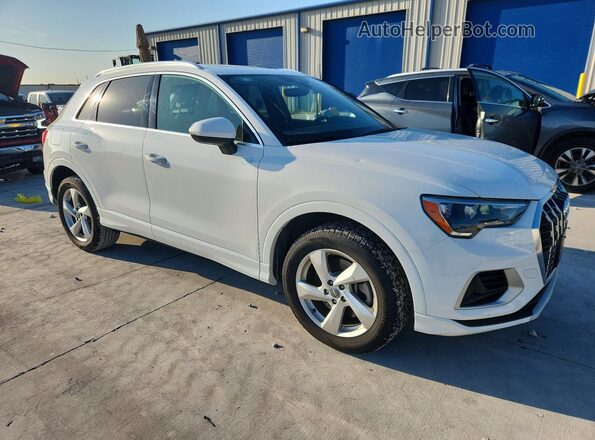 WA1AECF35L1032265 2020 AUDI Q3 White Front right