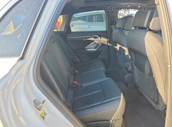 WA1AECF35L1032265 2020 AUDI Q3 White Rear interior view