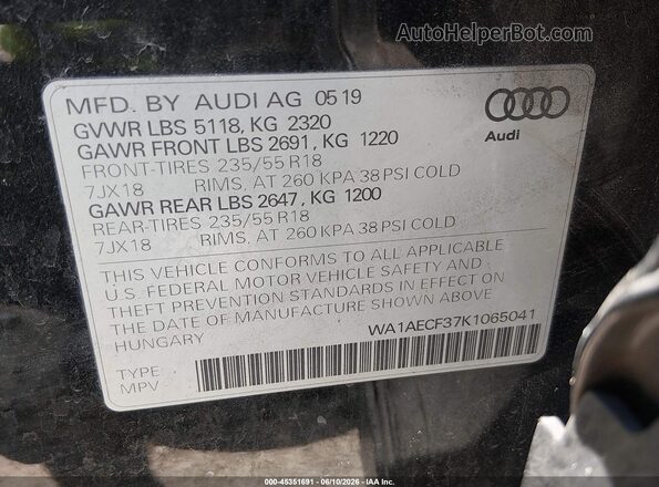 WA1AECF37K1065041 2019 AUDI Q3 Черный Вид подкапотного пространства