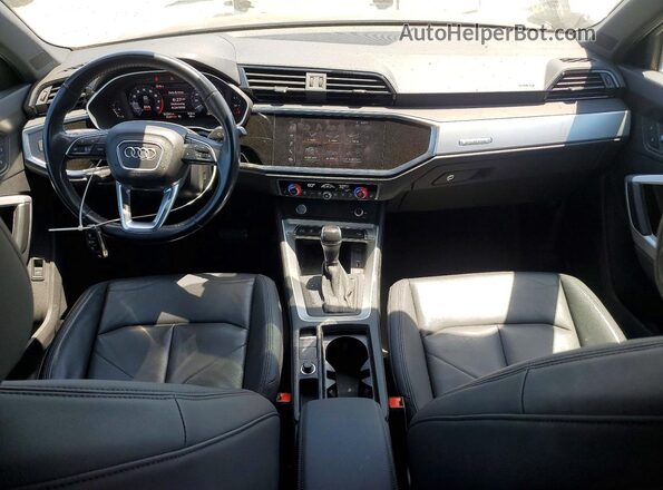 WA1AECF38L1029571 2020 AUDI Q3 Синий Вид панели приборов