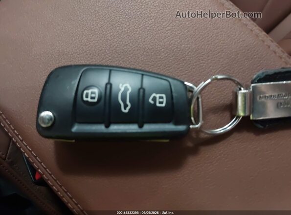WA1AECF38L1075014 2020 AUDI Q3 Gray Dashboard view