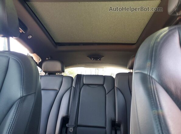 WA1AHAF70KD036266 2019 AUDI Q7 Silver Հետևի նստատեղերի տեսք