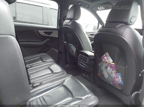 WA1AHAF72KD018903 2019 AUDI Q7 Black Widok naklejki z numerem VIN