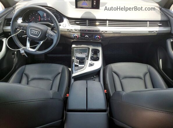 WA1AHAF72KD041856 2019 AUDI Q7 Silver Առջևի վահանակի տեսք