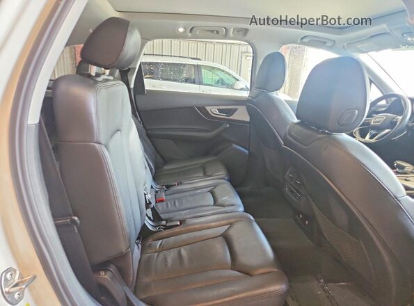 WA1AHAF74JD046765 2018 AUDI Q7 Белый 