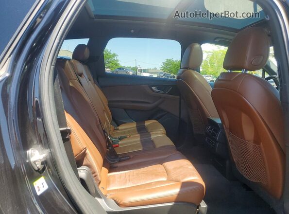 WA1AHAF7XHD042424 2017 AUDI Q7 Black 