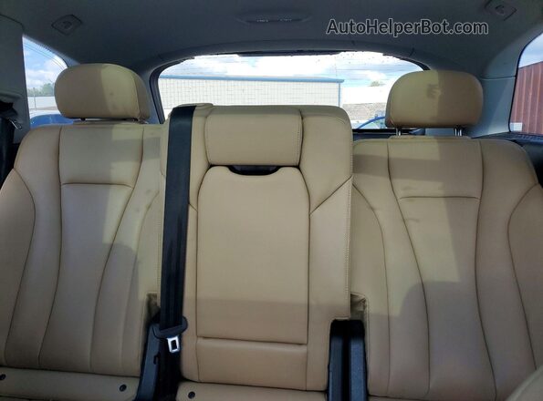 WA1AJAF71MD033173 2021 AUDI Q7 White 