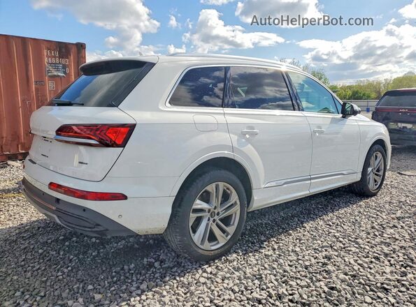 WA1AJAF71MD033173 2021 AUDI Q7 White 