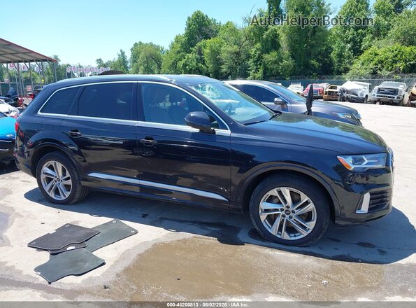 WA1AJAF72MD029472 2021 AUDI Q7 Black Rear interior view
